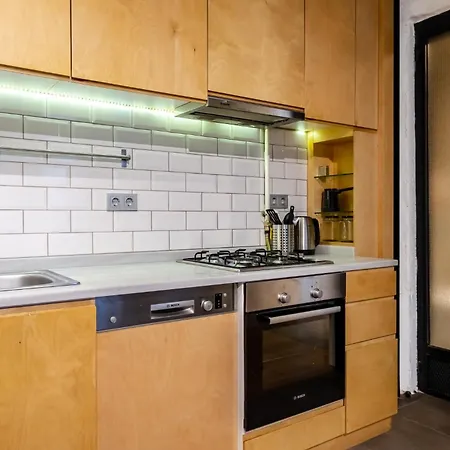 Charming Flat Close To Touristic Attractions In The Heart Of Beyoglu شقة اسطنبول