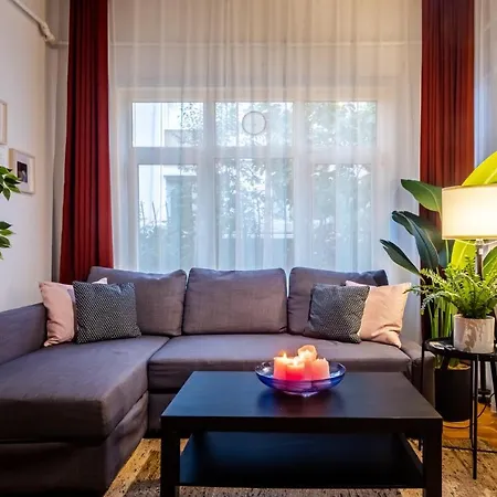 Charming Flat Close To Touristic Attractions In The Heart Of Beyoglu Istanbul